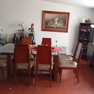  Habitación en casa particular Hermosa Iluminada